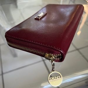 New DKNY Burgundy Saffiano Leather Bryant Park Zip Around Wallet